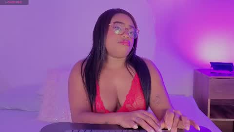 Snapshot of misssafari chatting on 07/16/26, 12:00 Miss Safari online show from 07/16/26, 12:00