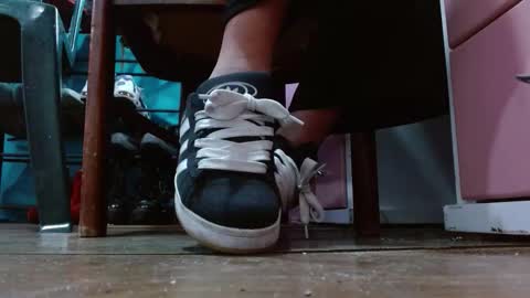 Snapshot of misssam28 chatting on 02/05/26, 09:41 TELL ME MISS online show from 02/05/26, 09:41