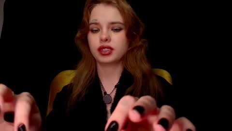 Snapshot of missslola chatting on 01/12/26, 02:22 Misss Lola Angel online show from 01/12/26, 02:22