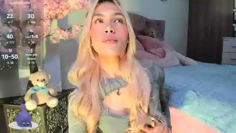 Snapshot of misssofiia_7 chatting on 07/11/26, 02:03 ... Independent model online show from 07/11/26, 02:03