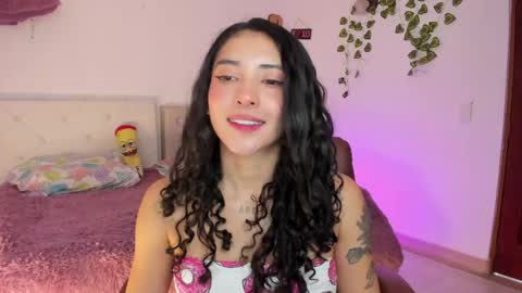 Snapshot of misstexass_ chatting on 05/07/26, 04:45 Natalie Texass indepedent model online show from 05/07/26, 04:45