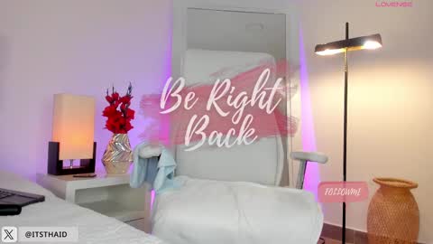 Fernanda Davila online show from 03/12/25, 02:30