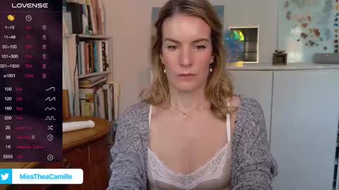 Snapshot of misstheacamille chatting on 01/23/25, 08:02 MissThea online show from 01/23/25, 08:02