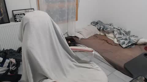 missthon online show from 09/29/25, 11:04