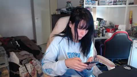 Snapshot of missthon chatting on 06/29/26, 01:11 missthon online show from 06/29/26, 01:11