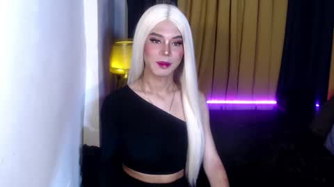 Snapshot of misstransstella69 chatting on 03/29/26, 03:34 Stella online show from 03/29/26, 03:34