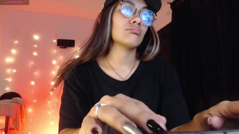 IG MISSVENUSS1 online show from 12/24/24, 01:59