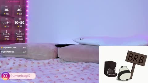 Violetta online show from 02/13/25, 10:22