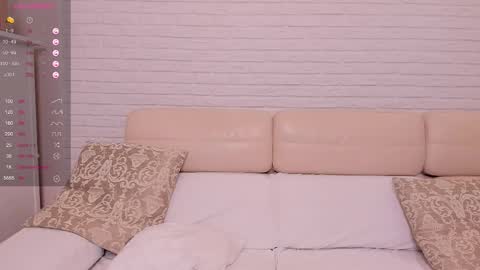 missxcaprice online show from 10/06/25, 02:53