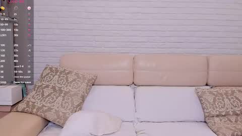 Snapshot of missxcaprice chatting on 08/01/26, 03:06 missxcaprice online show from 08/01/26, 03:06
