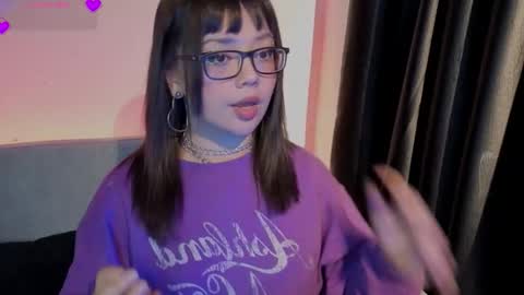 Snapshot of missy_taylor_ chatting on 11/29/25, 12:24 Missy online show from 11/29/25, 12:24