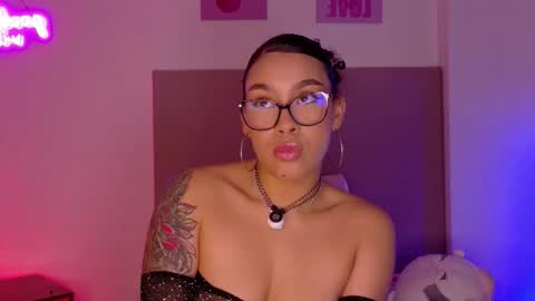 Missy Gainer online show from 11/04/25, 11:59