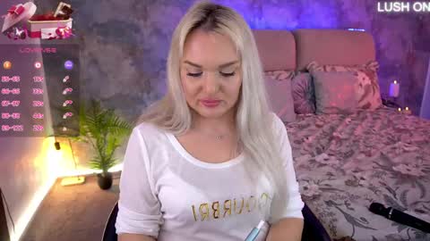 Snapshot of missyymarty chatting on 04/24/26, 02:52 missyymarty online show from 04/24/26, 02:52