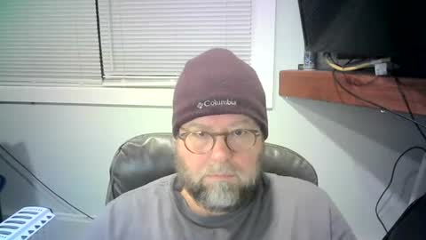 Snapshot of mister_happy567 chatting on 02/06/25, 02:22 Mr. Happy online show from 02/06/25, 02:22