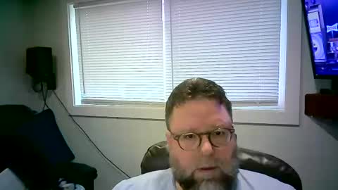 Snapshot of mister_happy567 chatting on 03/03/25, 09:59 Mr. Happy online show from 03/03/25, 09:59