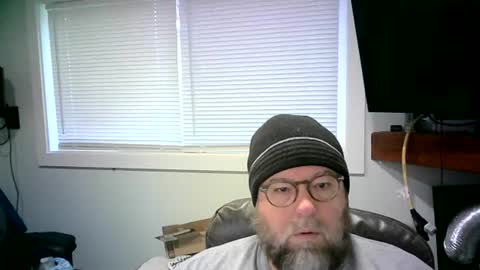 Snapshot of mister_happy567 chatting on 03/12/25, 05:07 Mr. Happy online show from 03/12/25, 05:07