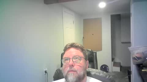 Snapshot of mister_happy567 chatting on 02/27/26, 02:44 Mr. Happy online show from 02/27/26, 02:44