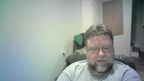 Snapshot of mister_happy567 chatting on 03/07/26, 05:15 Mr. Happy online show from 03/07/26, 05:15