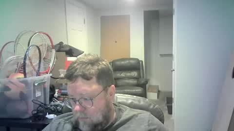 Snapshot of mister_happy567 chatting on 04/20/26, 06:38 Mr. Happy online show from 04/20/26, 06:38