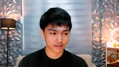 Snapshot of mister_officer chatting on 01/17/25, 11:38 SAINT SACHI  will make your day  online show from 01/17/25, 11:38