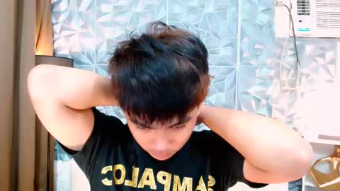 Snapshot of mister_officer chatting on 02/19/25, 02:12 SAINT SACHI  will make your day  online show from 02/19/25, 02:12