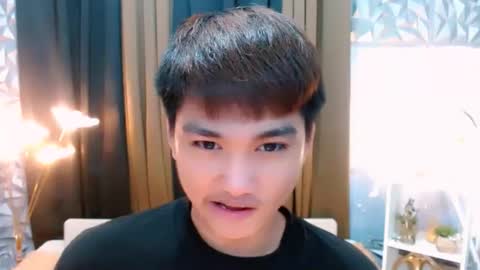 Snapshot of mister_officer chatting on 10/14/25, 07:03 SAINT SACHI  will make your day  online show from 10/14/25, 07:03