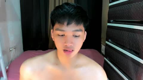 SAINT SACHI  will make your day  online show from 04/15/26, 07:58