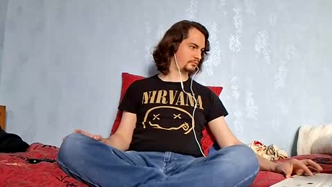 Snapshot of misterice93 chatting on 02/15/25, 02:55 MrWhite08 online show from 02/15/25, 02:55