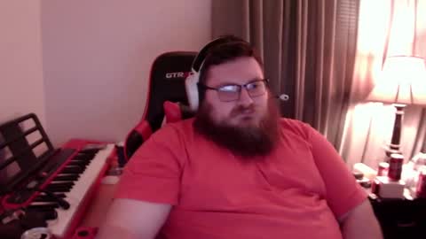 mistermac935 online show from 12/18/24, 09:47