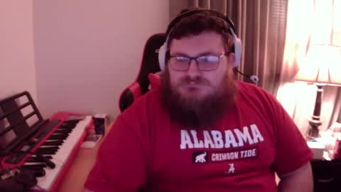 Snapshot of mistermac935 chatting on 12/20/24, 07:01 mistermac935 online show from 12/20/24, 07:01