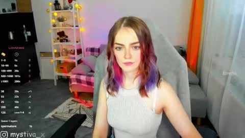 Hi everyone Im Tina online show from 09/11/25, 03:23