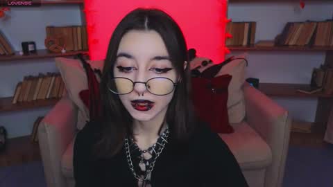 Marcelline online show from 09/25/25, 10:41