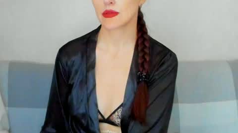 Victoria Eden online show from 06/18/26, 07:52
