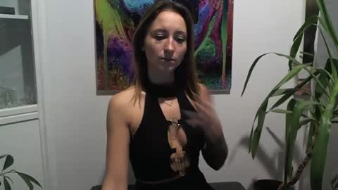 Snapshot of mistress_kasandrra chatting on 01/07/25, 04:37 Mistress Cassie - Cash online show from 01/07/25, 04:37