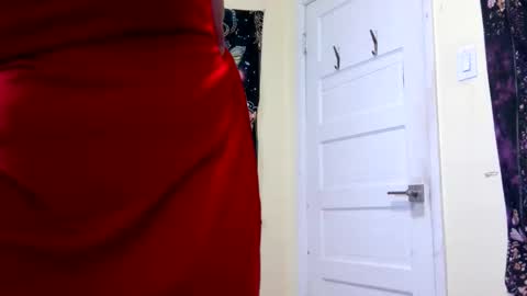 Snapshot of mistress_kasha chatting on 01/18/26, 07:39 Mistress Kaha online show from 01/18/26, 07:39