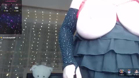 Snapshot of mistresscaro chatting on 01/05/26, 11:19 mistresscaro online show from 01/05/26, 11:19