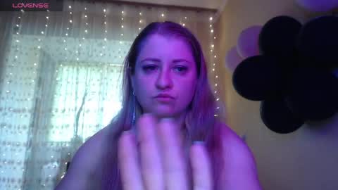 Snapshot of mistresscaro chatting on 05/16/26, 07:49 mistresscaro online show from 05/16/26, 07:49