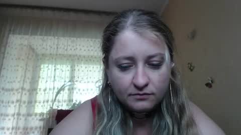 Snapshot of mistresscaro chatting on 06/16/26, 12:30 mistresscaro online show from 06/16/26, 12:30