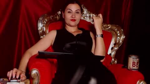 Mistress Fabiola   online show from 04/27/26, 06:17