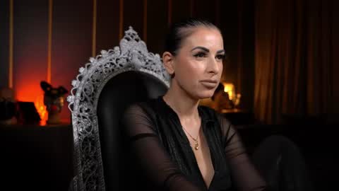 Snapshot of mistresskellykent chatting on 06/28/26, 09:32 Mistress Kelly online show from 06/28/26, 09:32