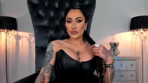 mistresskennya online show from 05/11/26, 06:49