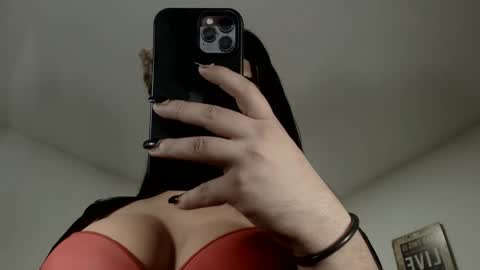 ALICE MADANE online show from 02/11/25, 05:47