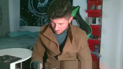 Snapshot of mistxss chatting on 12/30/24, 01:36 mistxss online show from 12/30/24, 01:36