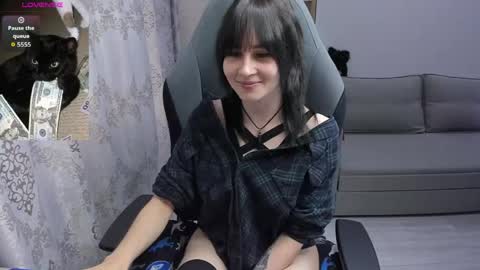 misty_dark online show from 05/13/26, 11:29