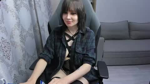 misty_dark online show from 06/25/26, 10:31