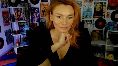 Snapshot of mistybarnes chatting on 12/29/24, 08:44 MistyBarnes NONUDE MODEL online show from 12/29/24, 08:44