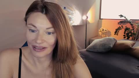 MistyBarnes NONUDE MODEL online show from 05/04/26, 08:43