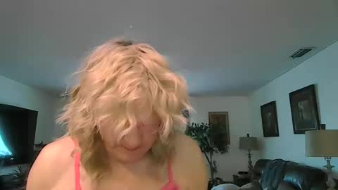 Snapshot of mistygoodslut chatting on 05/12/26, 11:51 mistygoodslut online show from 05/12/26, 11:51