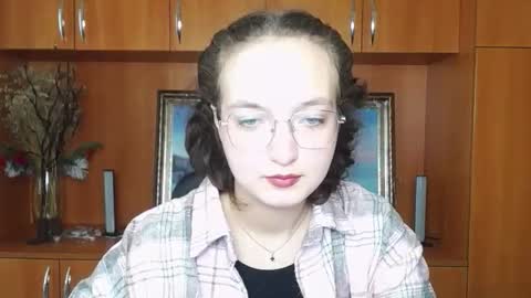 Aria online show from 10/08/25, 09:29