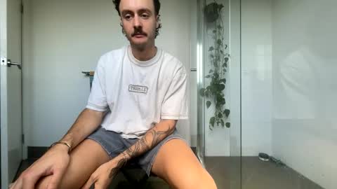 mitch28282 online show from 03/29/26, 12:21